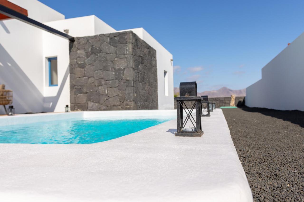 Villa Guajara By Villalia Playa Blanca  Exterior photo